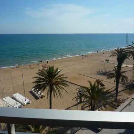 Spacious With Sea View Terrace In Calafell